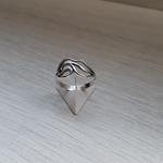 Anillo de plata de líneas curvas | Mizril